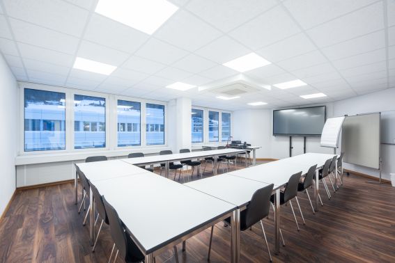 Schulzimmer mittel